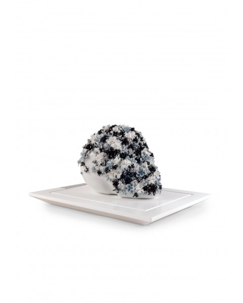 Life is flower (black&white) Lladró Porcelain 01008796