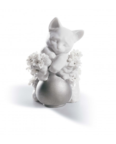 DREAMY KITTEN (RE-DECO) Porcelana Lladró 01007047 