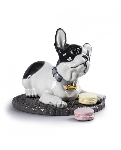 Bouledogue français avec macarons Lladró Porcelaine 01009398