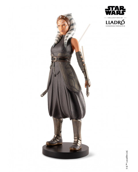 Ahsoka Tano Lladró Porcelain 01009420