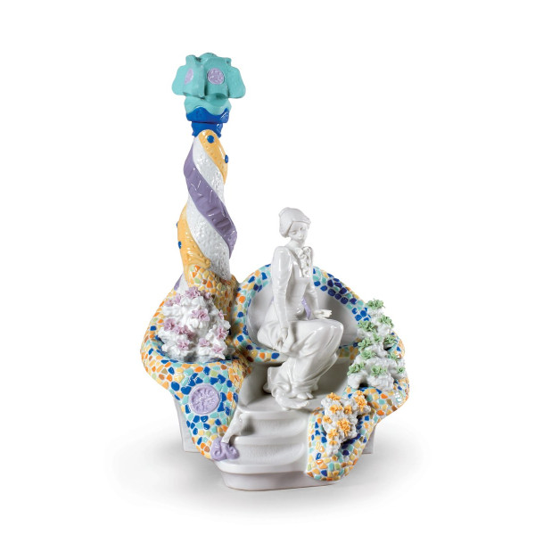 Gaudi Lady Figurine: Limited Edition Lladro Porcelain