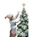 Lladro 01005897 Figurine TRIMMING THE TREE