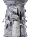 Lladro 01007033 - Фарфор Lladro LADIES IN THE GARDEN VASE GREY 010 07033