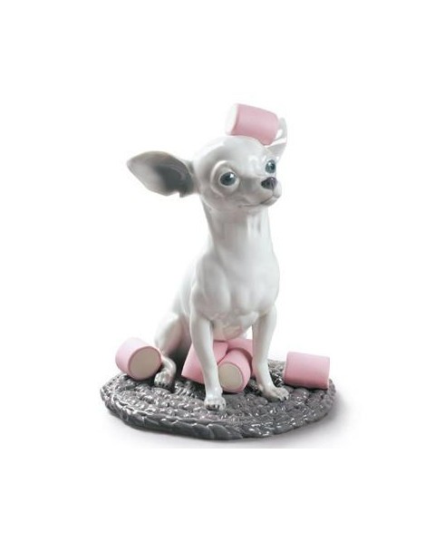 Lladro Porcelain CHIHUAHUA WITH MARSHMALLOWS 01009191