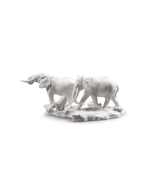 Lladro фарфор A STOP ALONG THE WAY (WHITE) 01009294