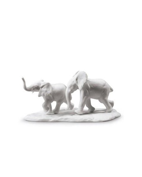 Lladro Porcelain FOLLOWING THE PATH (WHITE) 01009297