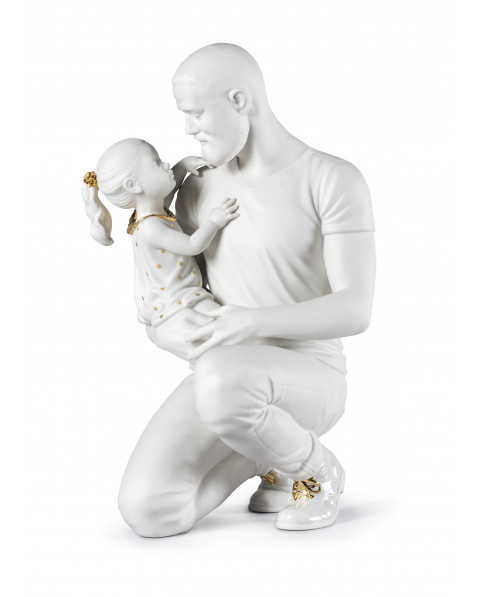 In daddy's arms (white-gold) Lladró Porcelain 01009392