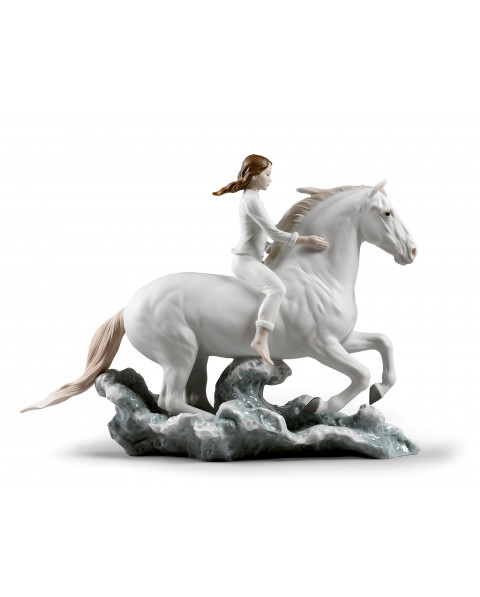 Riding her horse on the seashore Lladró Porcelain 01009371