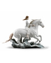 Riding her horse on the seashore Lladró Porcelaine 01009371 