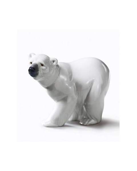 Lladro 01001207 ATTENTIVE POLAR BEAR 010.01207