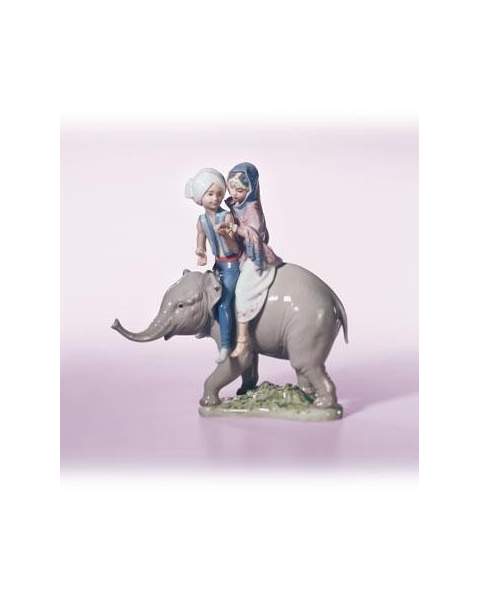 Lladro 01005352 HINDUKINDER AUF EINEM ELEFANTEN 010 05352