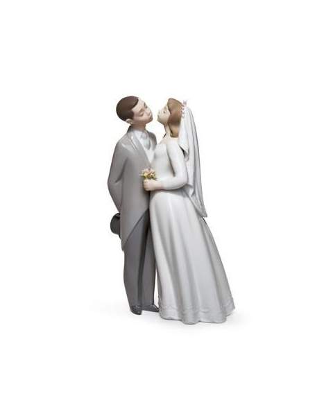 Lladro 01006620 Figurine A KISS TO REMEMBER