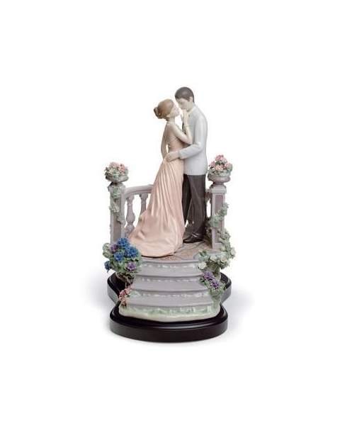 Lladro 01007695 AMORE SOTTO LA LUNA 010.07695