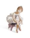 Lladro 01008125 Figurine LITTLE BALLERINA I