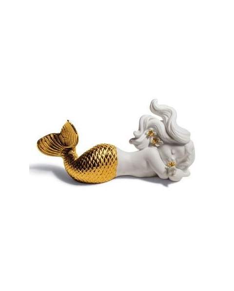 Lladro 01008560 DAY DREAMING AT SEA (GOLDEN RE DECO) 010.08560