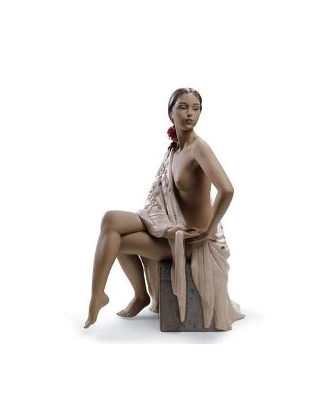 Lladro 01012536 Figurine NUDE WITH SHAWL