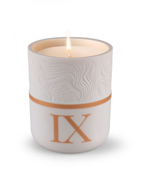 Timeless candle IX Lladro Porcelain 01040210